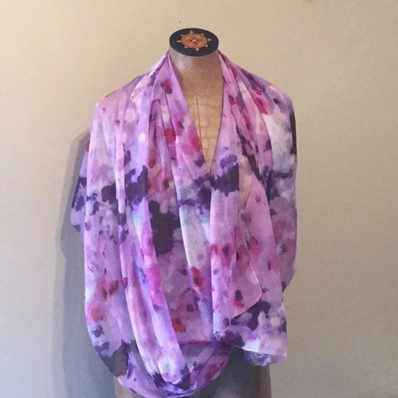 Printed‎ Scarf/sarong/wrap - Picture 1 of 7